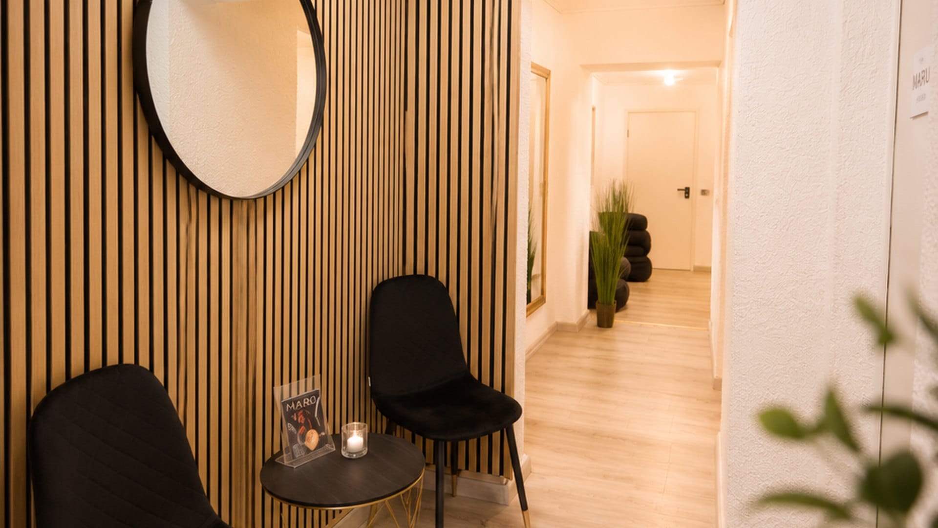 Empfangsbereich des Kosmetikstudios Maru Kosmetik in Karlsruhe-Grötzingen